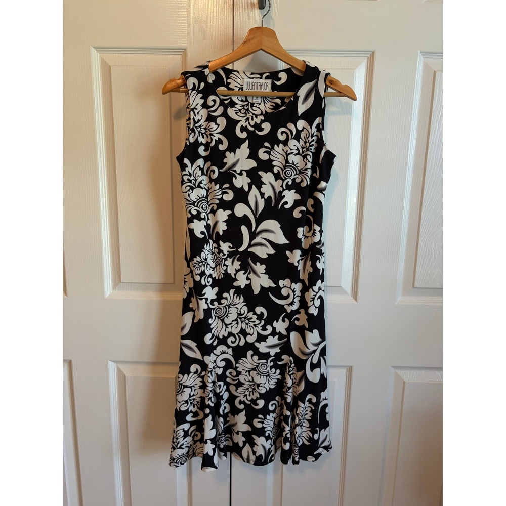 Julian Taylor New York Black White Floral Damask Flounce Hem Dress 6P